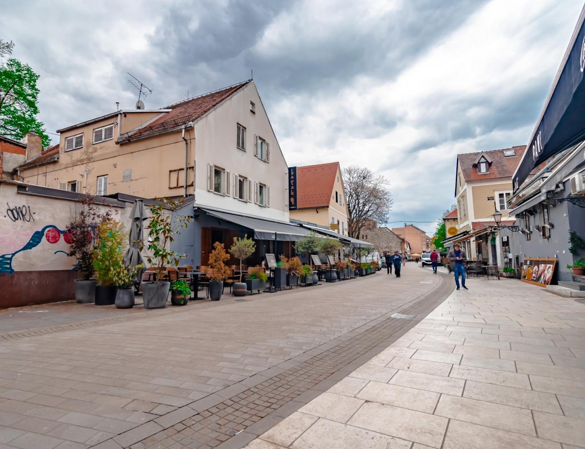Upper Town Rooms Zagreb Exterior photo